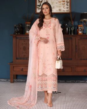 Noor By  Sadia