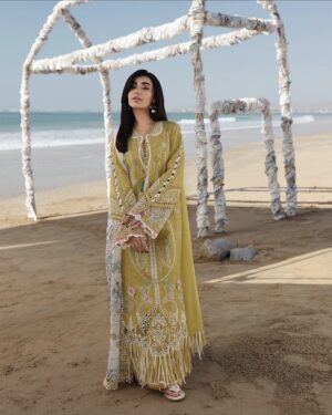Hira-sahil lawn